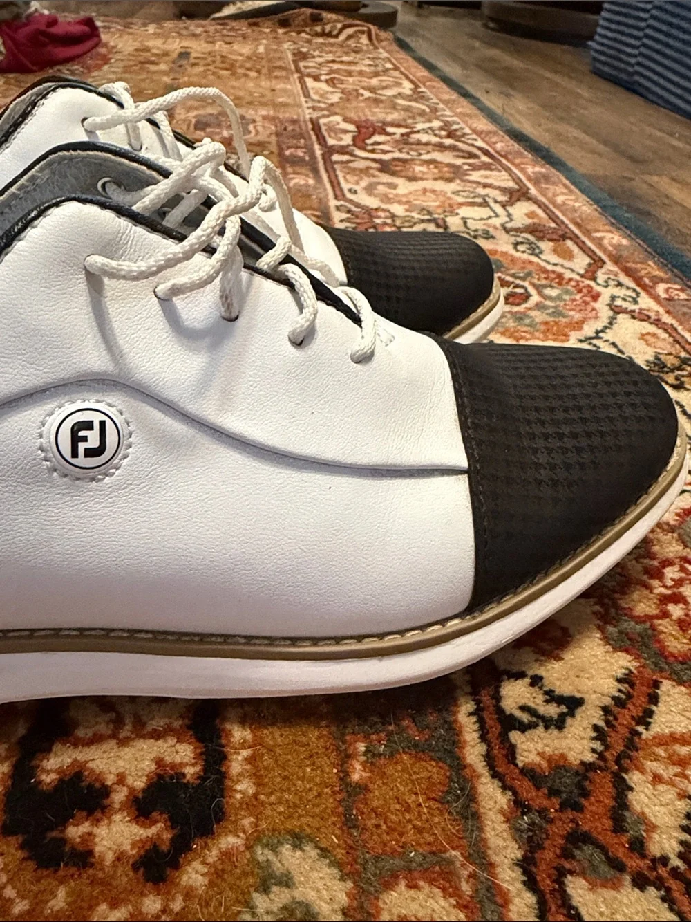 FootJoy Womens Traditions Cap Toe Golf Shoes - White/Black 97912 US 7